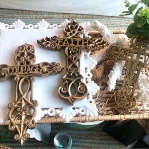 NWT! Old World Gold Wall Crosses “Courage Faith Believe”